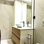 Flh Classy & Modern *
