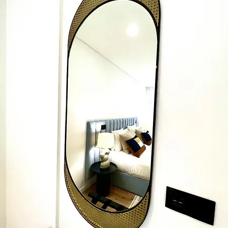 Classy & Modern Апартаменты *