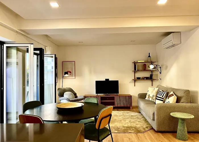 Flh Classy & Modern
