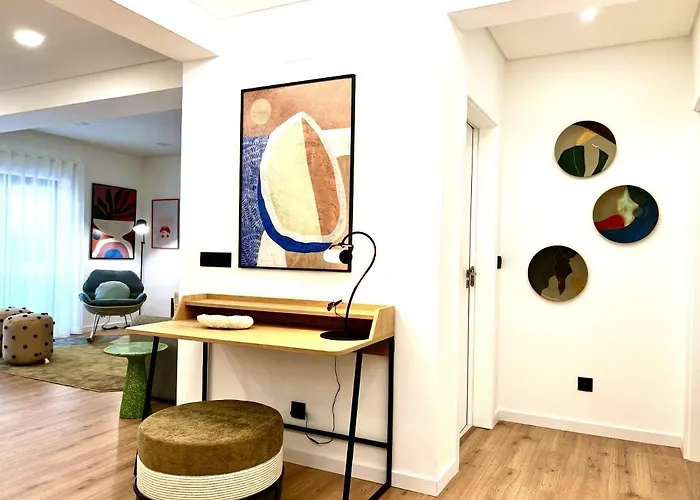 Flh Classy & Modern