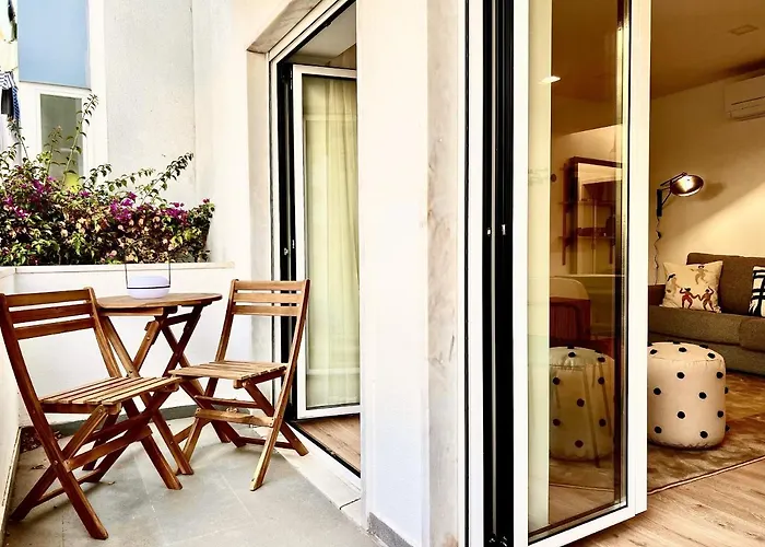 Flh Classy & Modern Apartment *