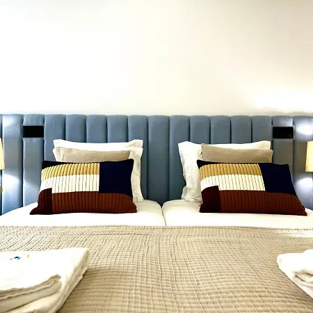 Flh Classy & Modern *