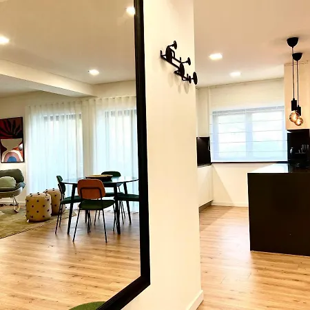 Classy & Modern *